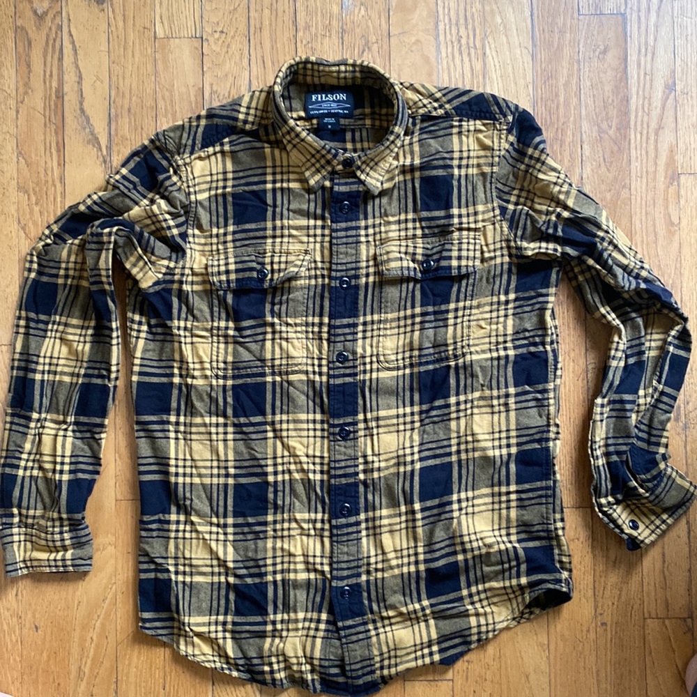 Filson size medium Scout flannel black and yellow